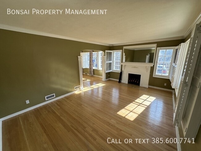 Photo - 7527 S Jefferson-