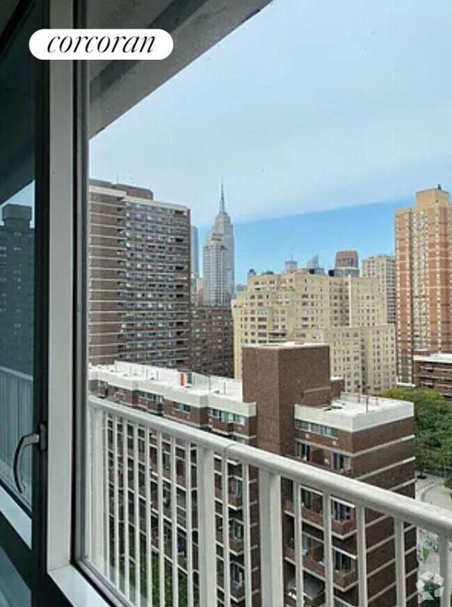 Building Photo - 340 E 23rd St Rental