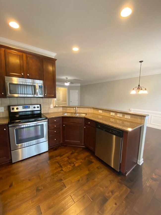 2276 Kensington Station Pkwy