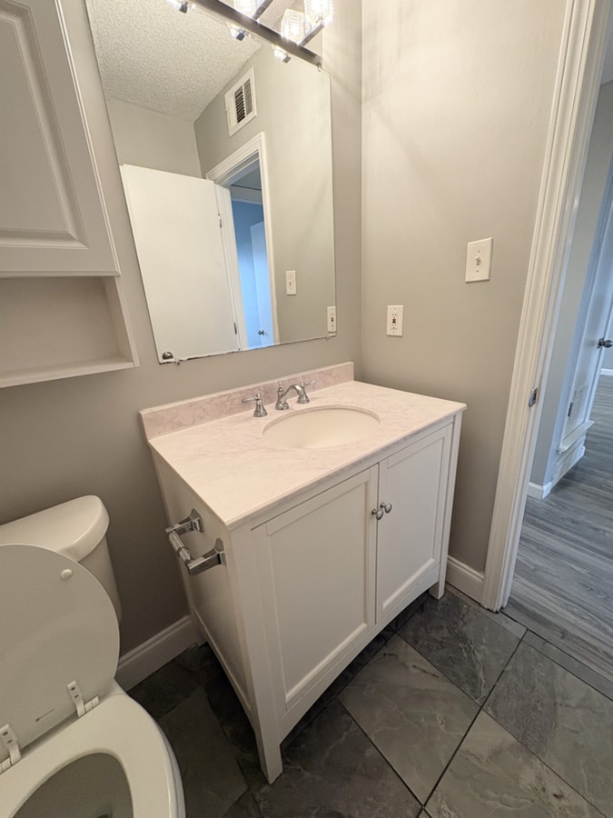 Photo - Live in the Heart of Midtown – One Month FREE at The Residence!