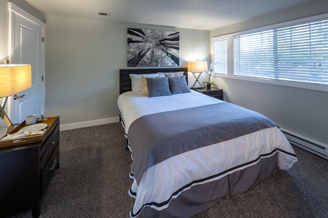 Photo - Overlook at Lakemont