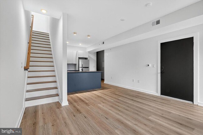 Photo - 2219 N 4th St Unit 6