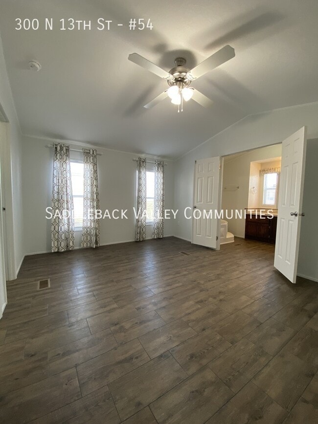 Photo - 300 N 13th St