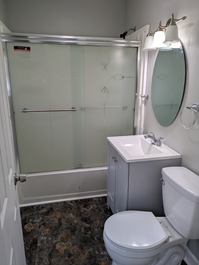 Photo - 200 Ogden St Unit 2nd Floor