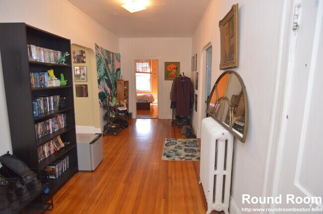 Building Photo - 3 Melton Rd Unit 3 Rental