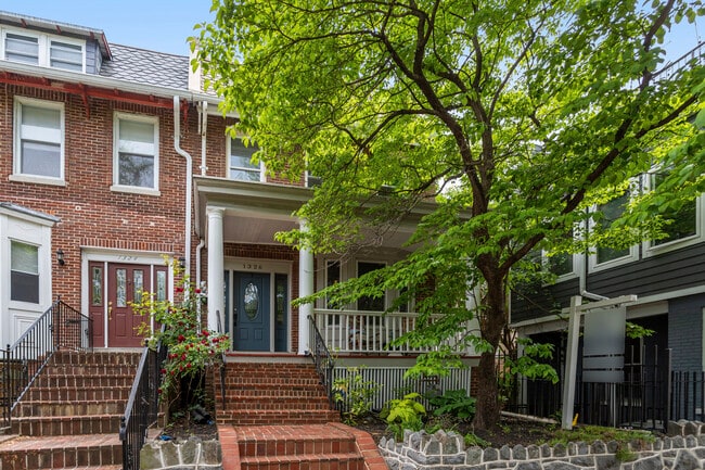 Building Photo - 1326 Otis Pl NW Rental