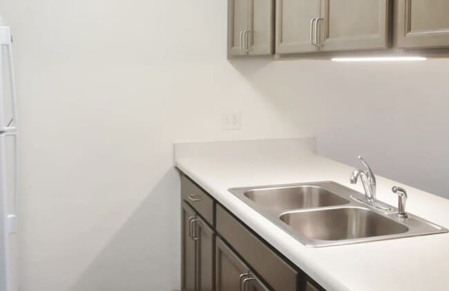 Photo - 811 S Carney Dr