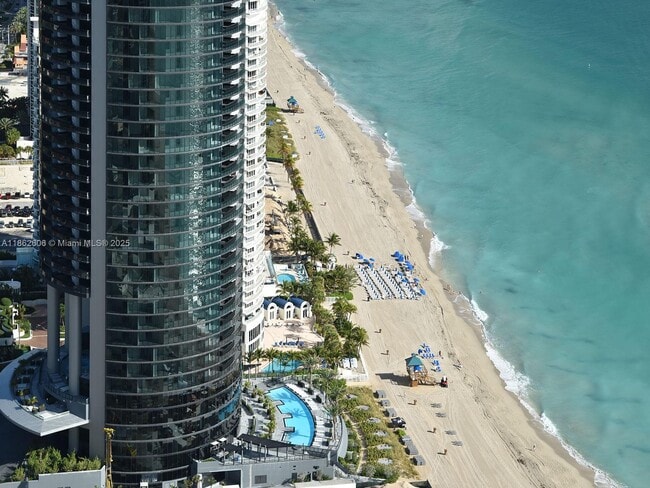 Photo - 18555 Collins Ave Unit 3705