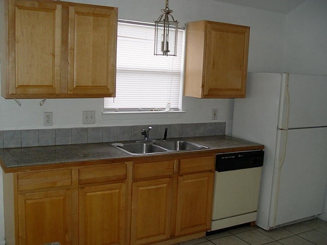 Photo - 34614 Lakeside Dr