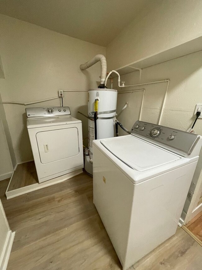 Photo - 1436-1438 3rd St Unit B Lower