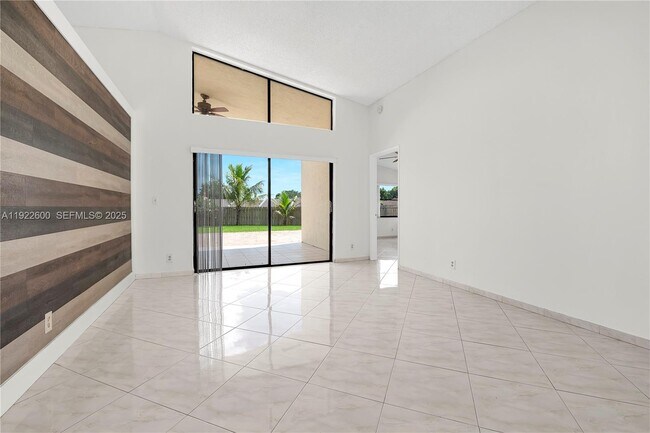 Photo - 3104 NW 109th Ave