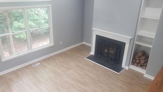 Photo - Delightful 3br 3ba Townhome in Chapel Hill...