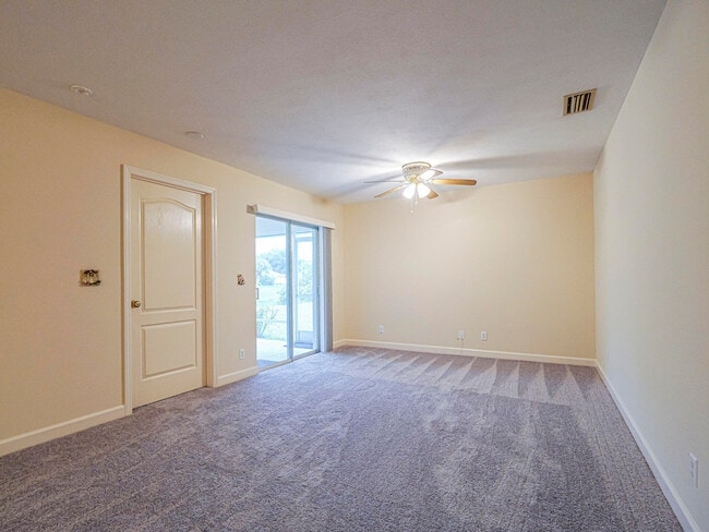 Photo - 301 S Wimbrow Dr