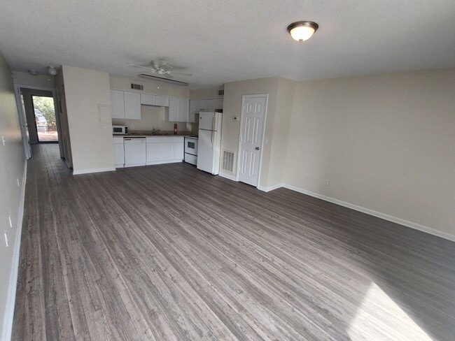 Photo - SUPER CUTE! 1st Floor 1 Bedroom/ 1 Bath Condo in Murrells Inlet! Close to the beach! Unit D4