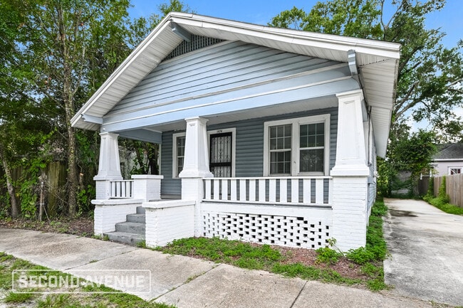 Photo - 1474 Wilcox St