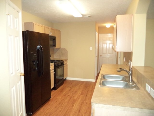 13030 Maile Park Dr