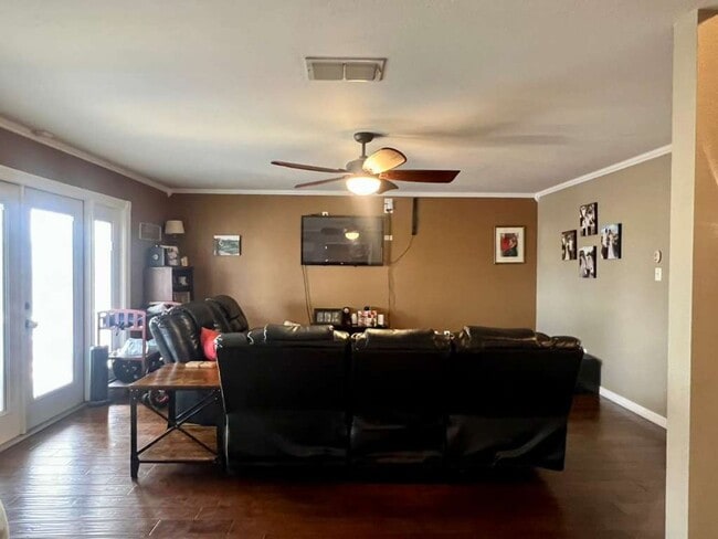 Photo - 4 Bed, 3 Bath & Unbeatable Location — Your Selma Dream Home Near The Forum Awaits!