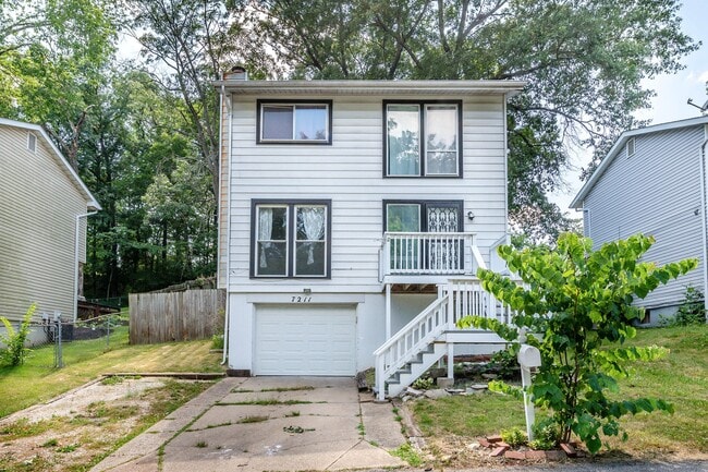 Building Photo - 7211 Wayles Dr Rental