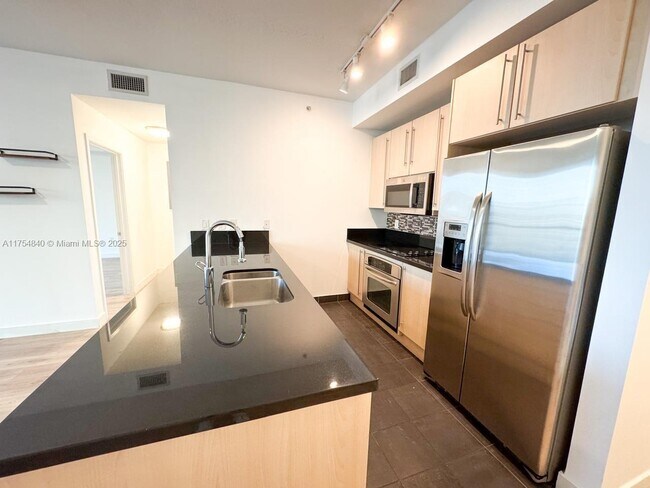 Photo - 1111 SW 1st Ave Unit 1718-N
