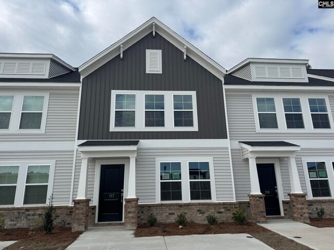 Building Photo - 157 Carr Ln