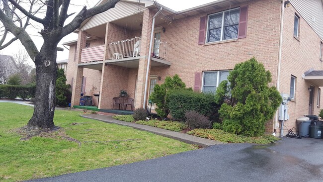 Photo - 23 Rosemont Ct Apartments Unit 23 B