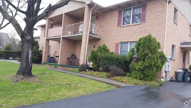 Building Photo - 23 Rosemont Ct Unit 23 A Rental
