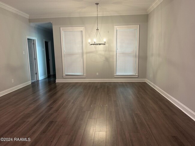Photo - 210 Twin Meadow Ln