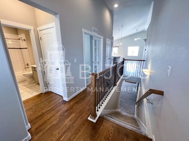 Photo - 1576 Grand Overlook St