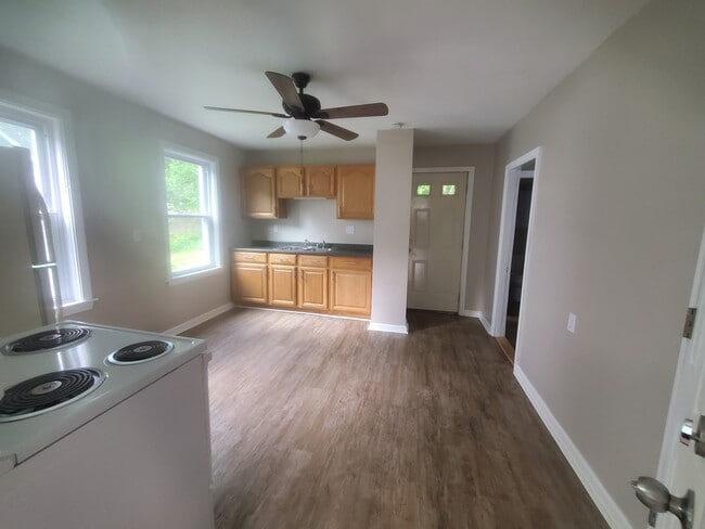 Photo - 6 Oswald St Apartments Unit 1