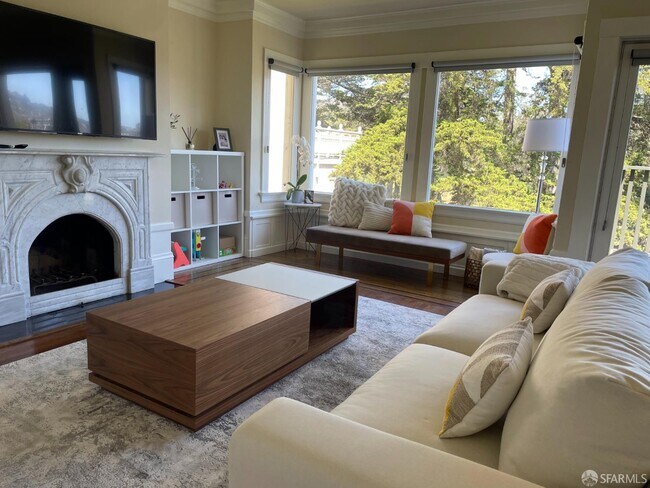 65 Castenada Ave