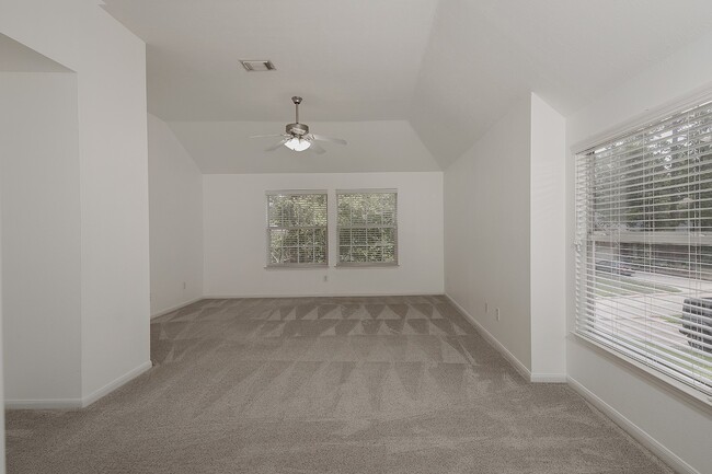 Photo - 23 Shellbark Pl