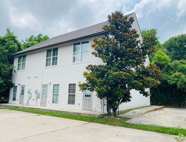 Building Photo - 428 General Mouton Ave Unit 101 Rental