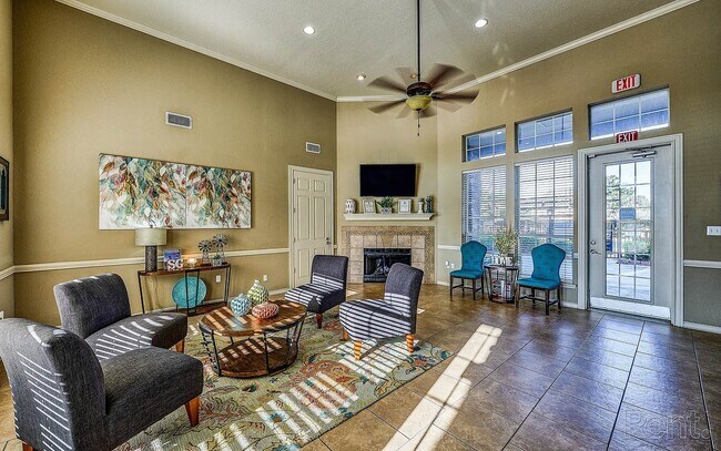 Leasing Office