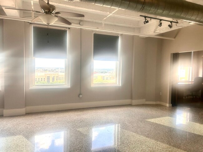 Photo - 221 W Lancaster Ave Unit 9012