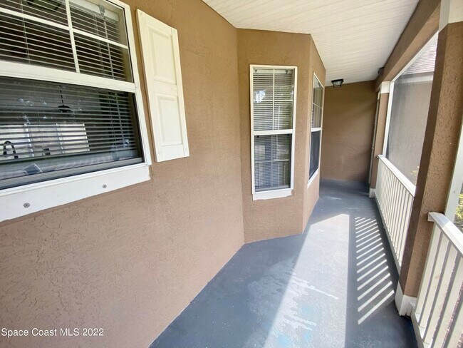 2435 Palisades Dr SE