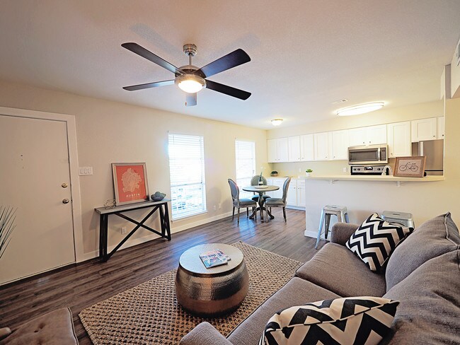 Photo - Crestview Place