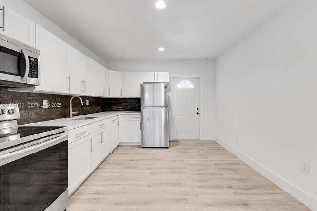 Photo - 2512 NE 182nd Terrace Unit 1