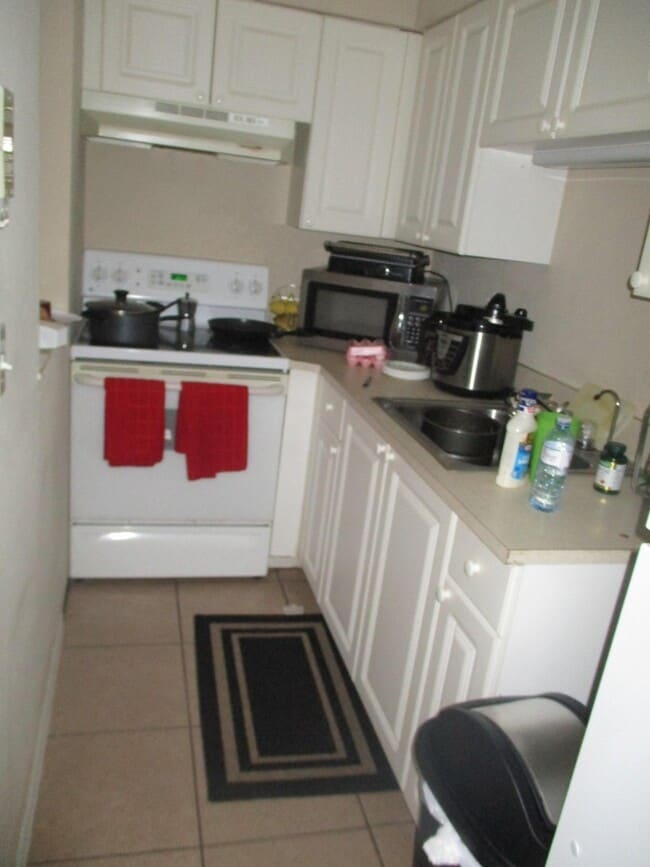 Photo - 4710 SE 6th Ave