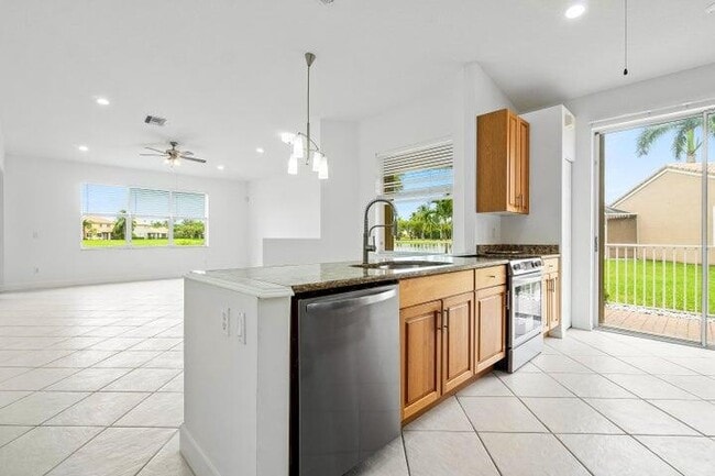 Photo - 8593 Mangrove Cay