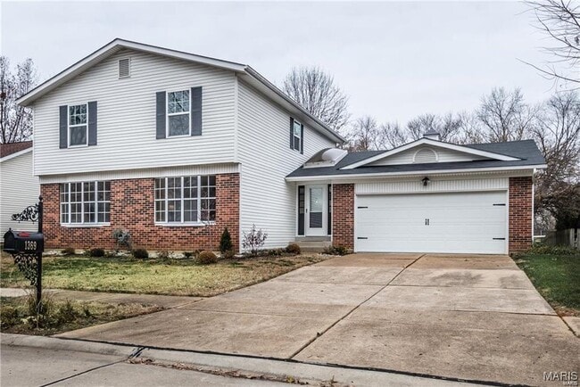 Photo - 1369 Nykiel Ct