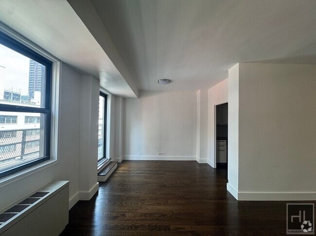 Building Photo - EAST 63 STREET Unit PHC00 Rental