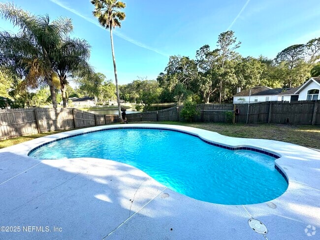 Building Photo - 836 Brookstone Ct Rental