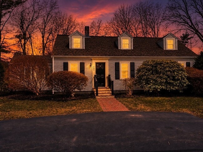 Photo - 793 Country Way