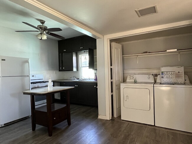 Photo - 1 Bedroom for Lease