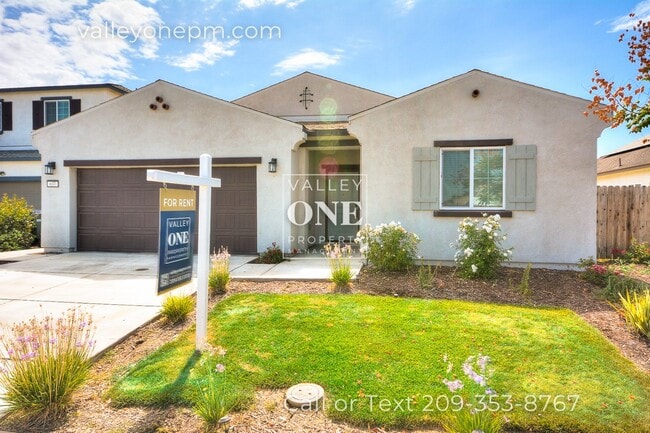 Photo - 637 Mansfield Dr