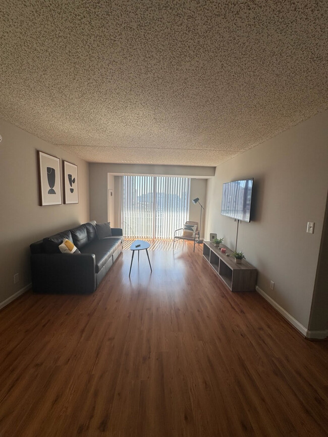 Photo - 401 12th St S Apartment Unit FL19-ID1055592P