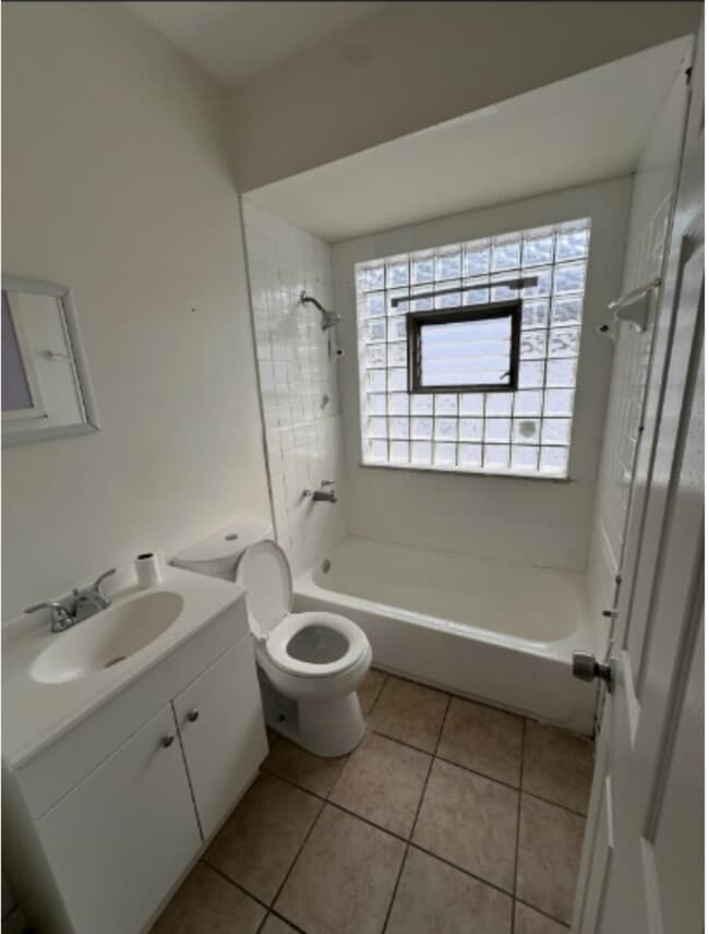 Photo - 4914 Alcott Ave