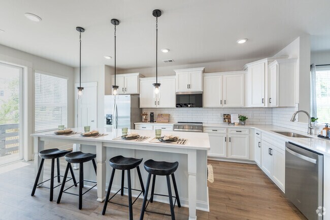 Building Photo - Maybrook Terraces Rental