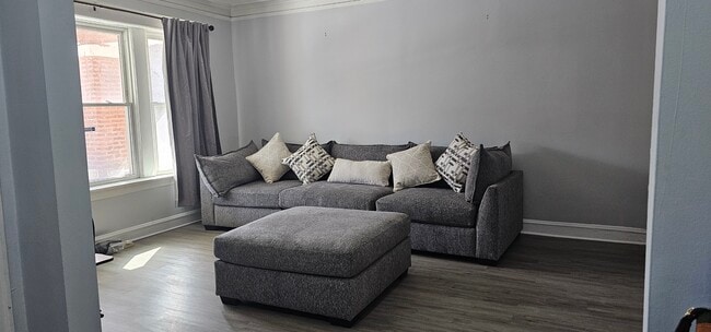 Photo - 7712 S Carpenter St Unit #1