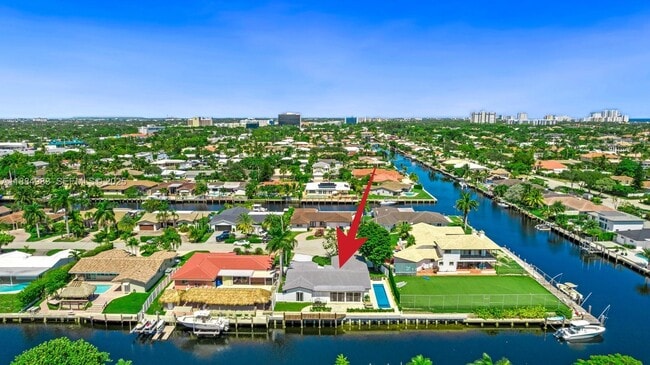 Building Photo - 2830 NE 56th Ct